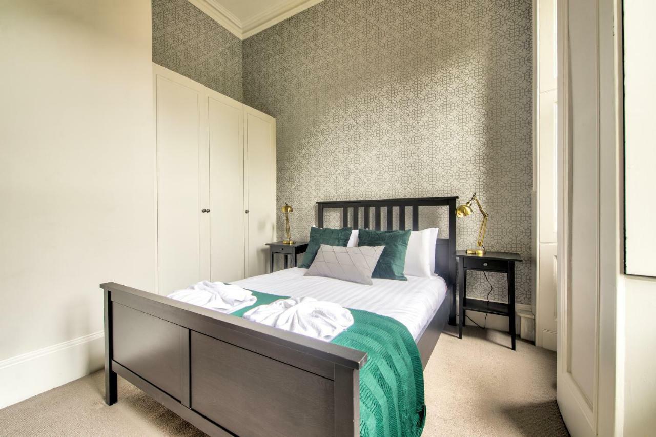 32 Victoria Crescent Road Apartman Glasgow Kültér fotó
